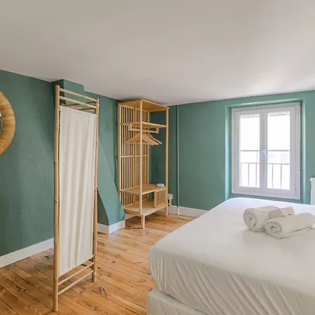 Daire Experience Xxl Balneo Et Table De Massage *